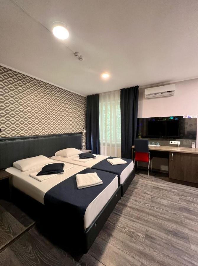 Vila Iris Otel Kişinev Dış mekan fotoğraf